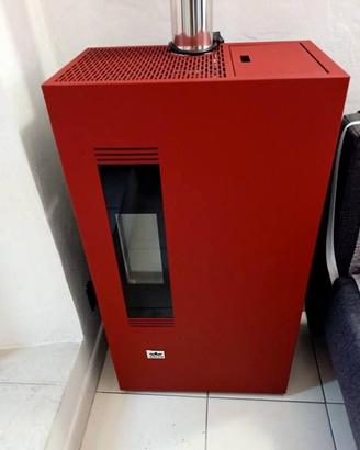 Stufa a pellet  adler mini 5 4,5 kw bordeaux