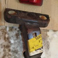 Supporto staffa motore nuovo Piaggio Porter 