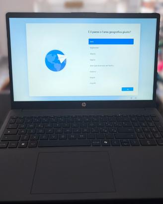 Nuovo-wHP NB 255R G10 AMD RYZEN 3 7335U 8GB 512GB