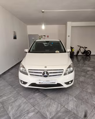 Mercedes-benz B 180 CDI Automatic Executive