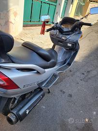 Suzuki Burgman 400