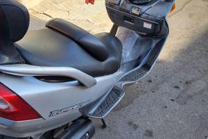 Suzuki Burgman 400