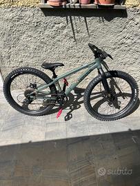 mtb Bici bambino commencal ramones 24