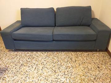 Divano Kivik Ikea blu