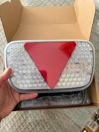 Set di fanali posteriori a LED per rimorchio