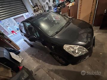 Suzuki splash 2010