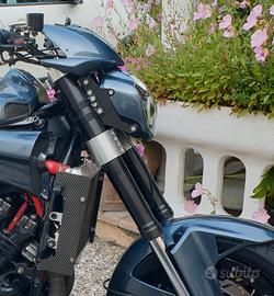 Faro xeno per cafe racer - yamaha Mt03 