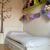 Camera legno di qualità per bambina / bambino