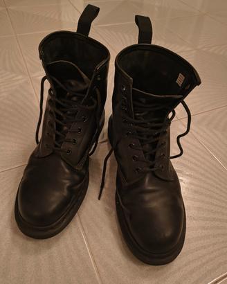 Dr Martens 1460 Mono Black