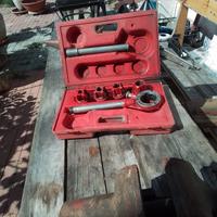 filettatrice per idraulico semi nuova 