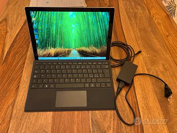 Microsoft Surface Pro 5 (1807) LTE – 128GB/4GB