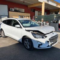 Ford Focus 1.5 BlueHDI sw per ricambi usati 