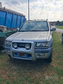 OPEL FRONTERA 2.2 16 ICONA PER APPASSIONATI
