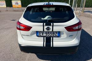 Nissan Qashqai 1.6 2014