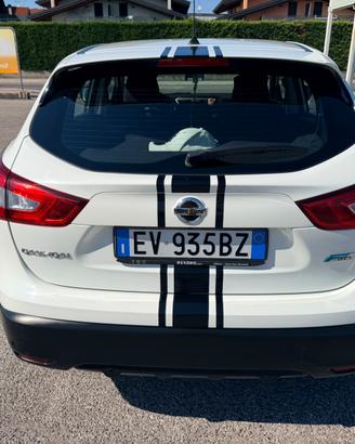 Nissan Qashqai 1.6 2014