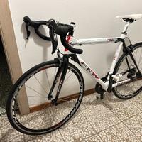 Bici da corsa FRW Diamond Heights in carbonio