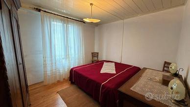 Villetta a schiera di 262 m² con più di 5 locali e