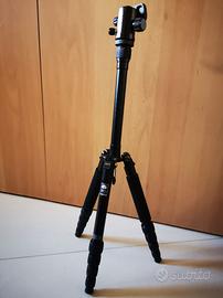 Treppiede Sirui UltraLight T-005KX  e testa sfera
