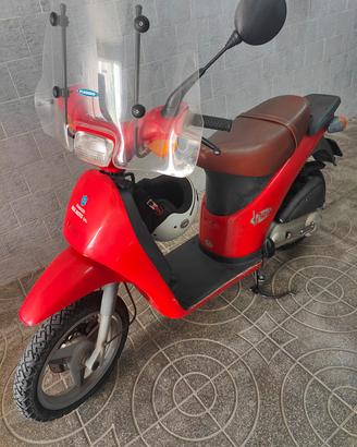 motorino free piaggio 50 cc
