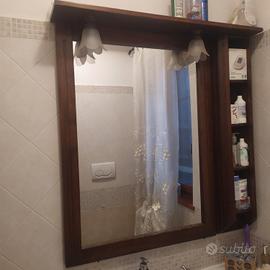 mobile bagno e specchiera 
