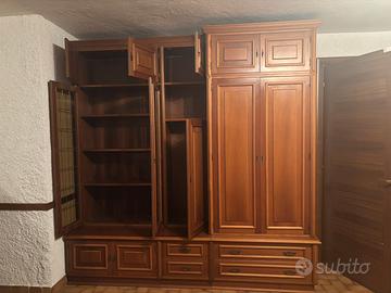 Mobile in noce nazionale