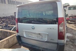 Portellone paraurti stop Fiat scudo 2010