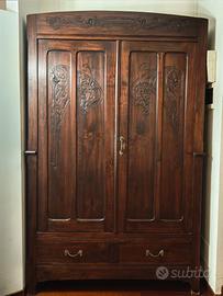 Armadio antico vintage