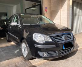 Volkswagen Polo 1.2 -IDEALE X NEOPATENTATI-2007
