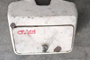 cassetto portaoggetti vespa 50