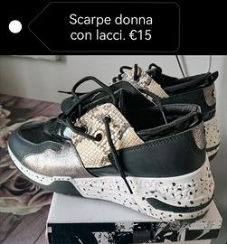 Scarpe donna con lacci 