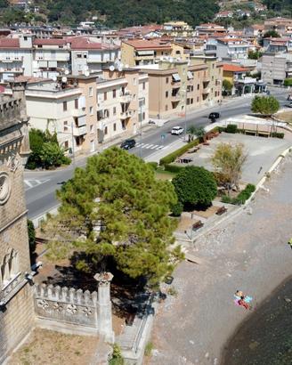A Sapri per 10 mesi