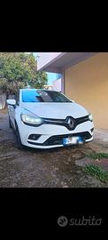 Renault Clio 4 Intens 90 CV dci