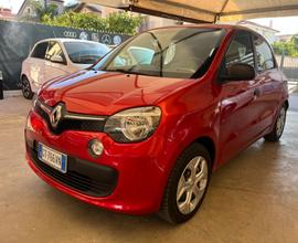 Renault Twingo 1.0 Live 70 Cv Neopatetati