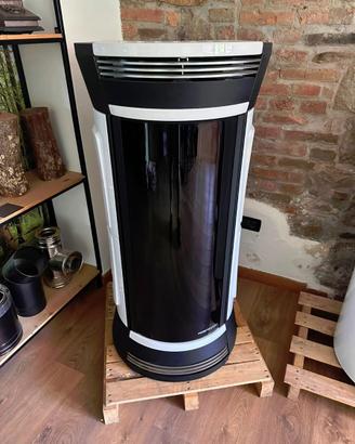 STUFA A PELLET USATA - 12KW