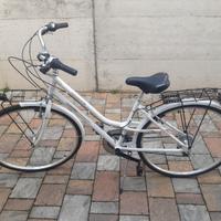 RALEIGH DONNA 26"
