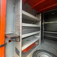 Scaffali officina mobile