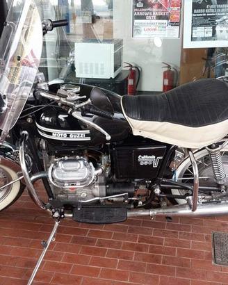 moto Guzzi v7 850 gt California 
