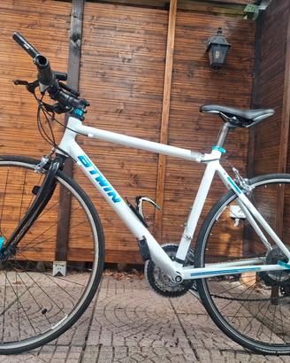 bicicletta  touring
