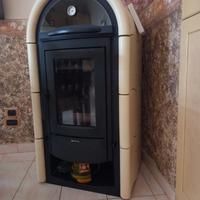 Stufa a 🪵 legna, con forno,Nordica