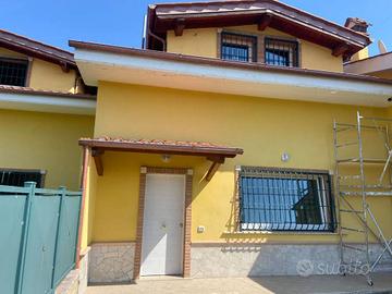Villa di 160 m² con 4 locali a Mentana