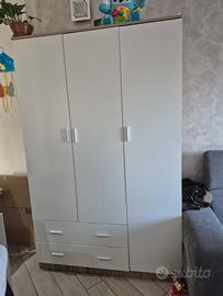 armadio più anta bagno