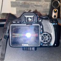 Fotocamera Canon 550 D con kit completo.