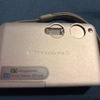 Macchina fotografica NIKON COOLPIX S1