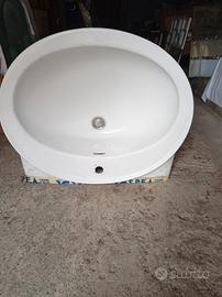 lavabo per bagno in ceramica da appendere