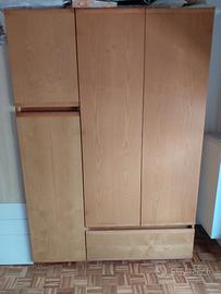 Armadio in legno