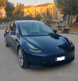 Tesla Model 3 Long Range Performance AWD 250KW Blu