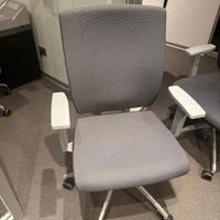 n. 3 sedie girevoli da ufficio