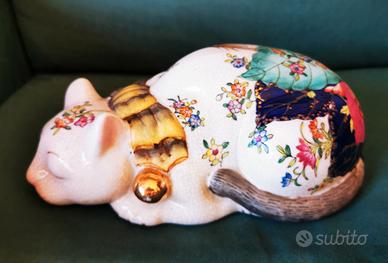 statuetta in porcellana cinese gatto dormiente 