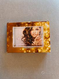 Cornice glitter