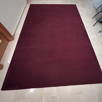 tappeto rosso bordeaux